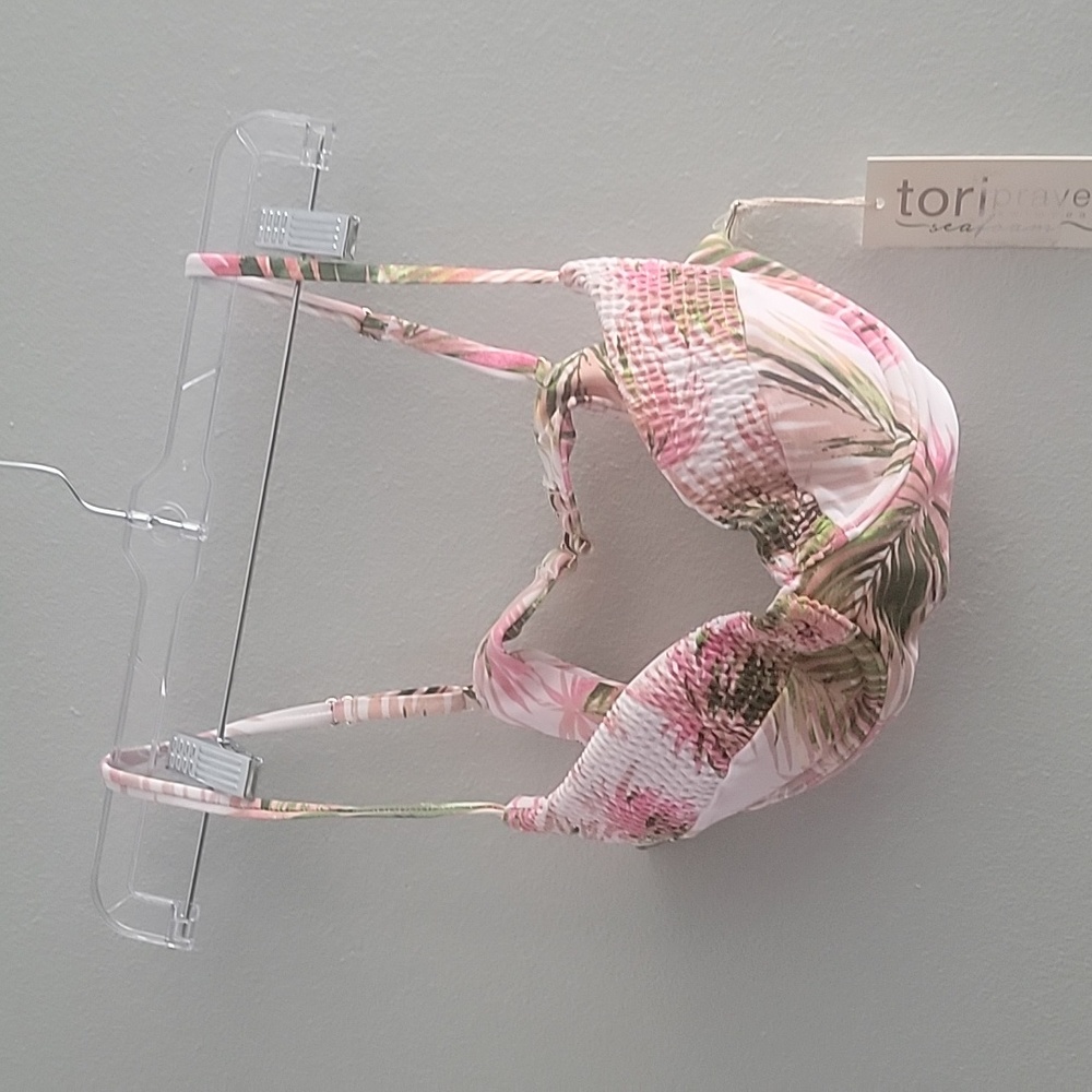 Tori Praver size S